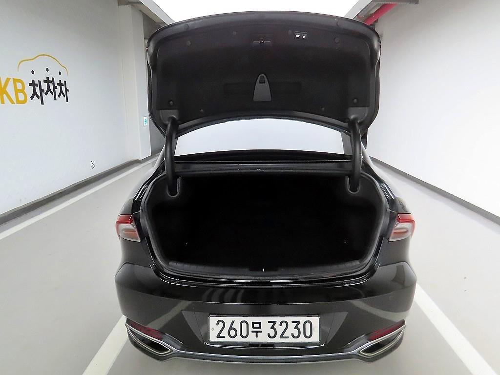 HYUNDAI Grandeur - Vista 5