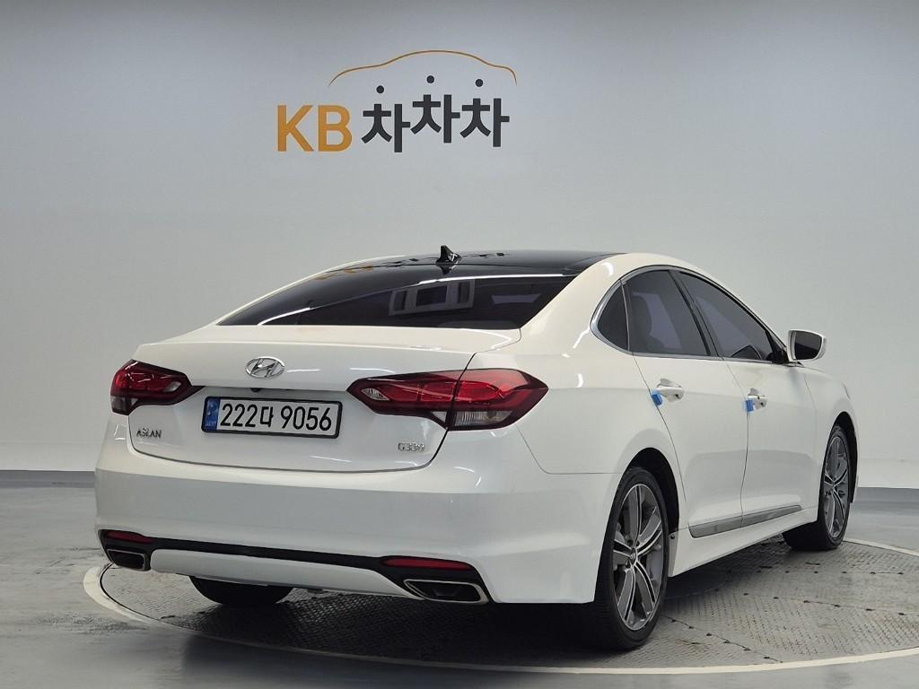 HYUNDAI Aslan - Vista 3