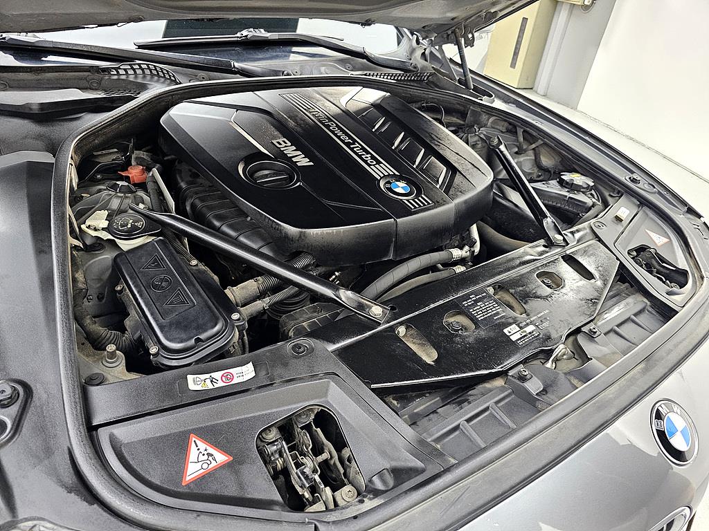BMW 5 Series - Vista 6