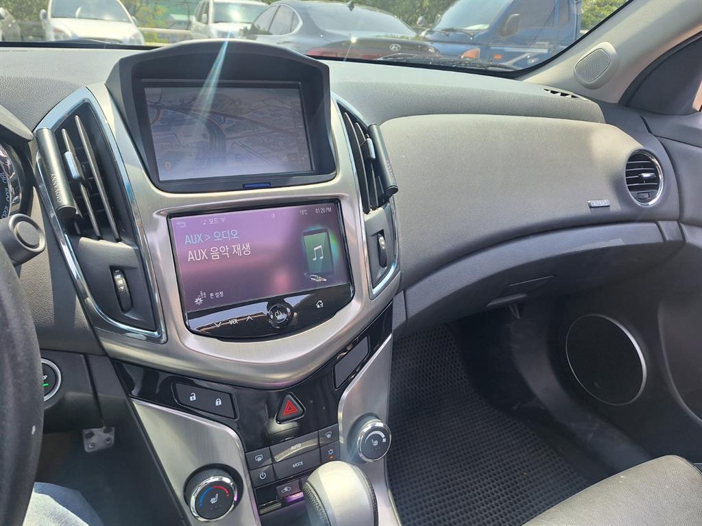 Chevrolet Cruise - Vista 9
