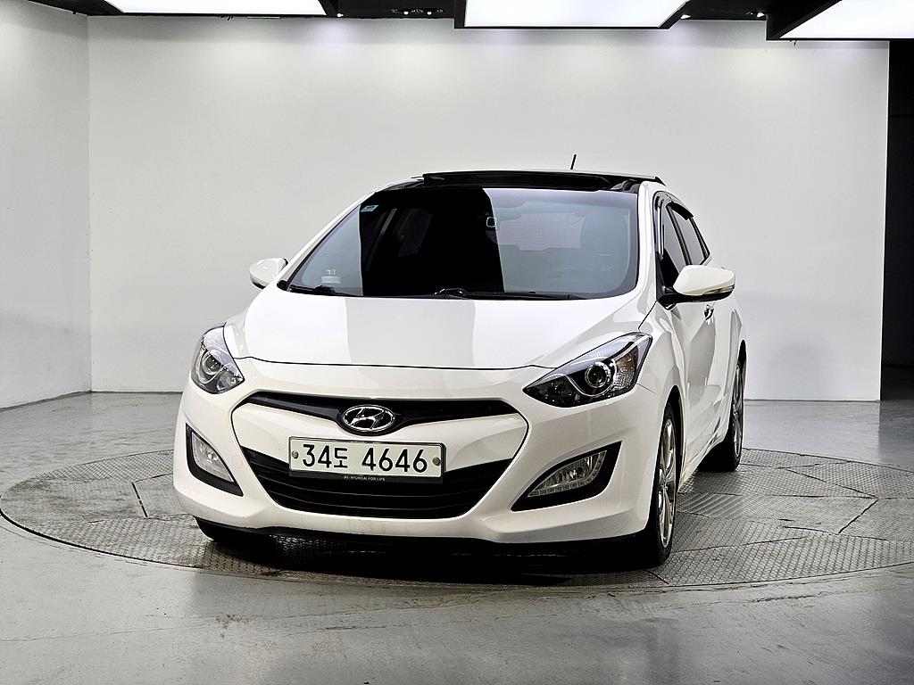 HYUNDAI i30 - Vista 2