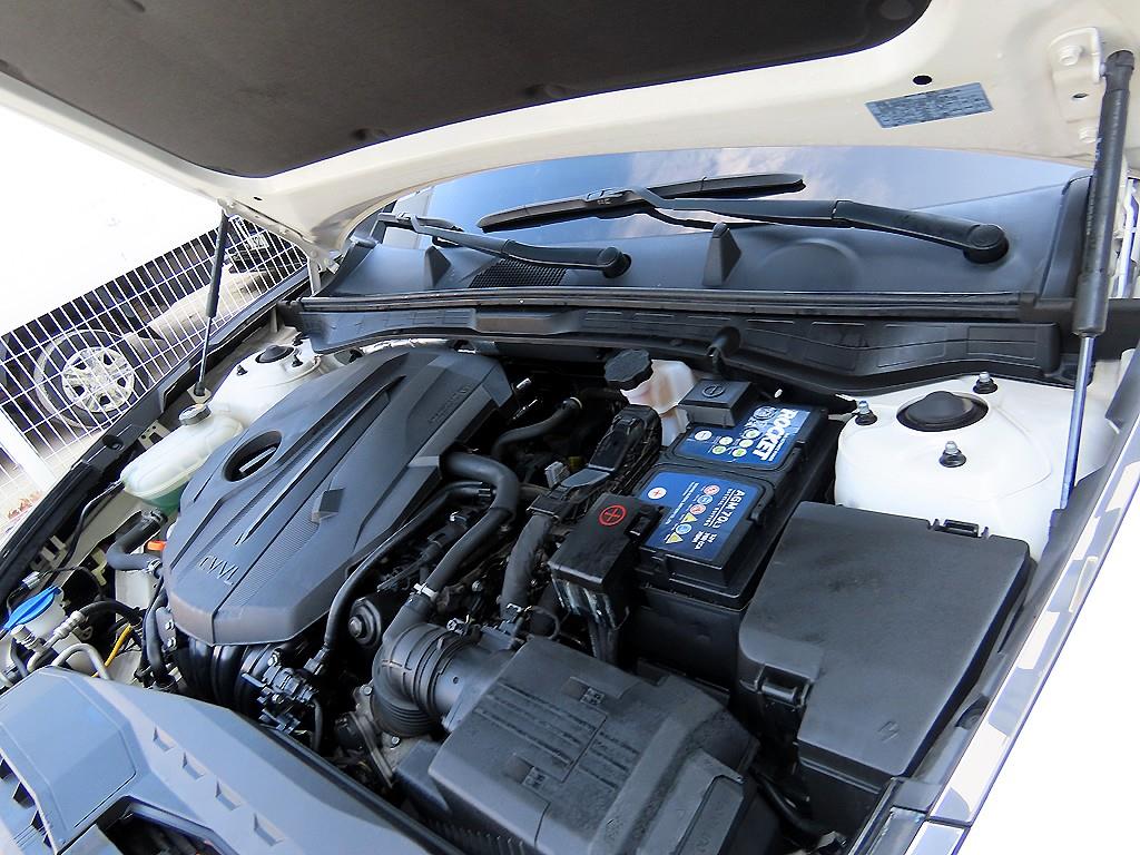 HYUNDAI Sonata 2020 Blanco - Importación desde Corea - HF Imports Iquique - Foto 19