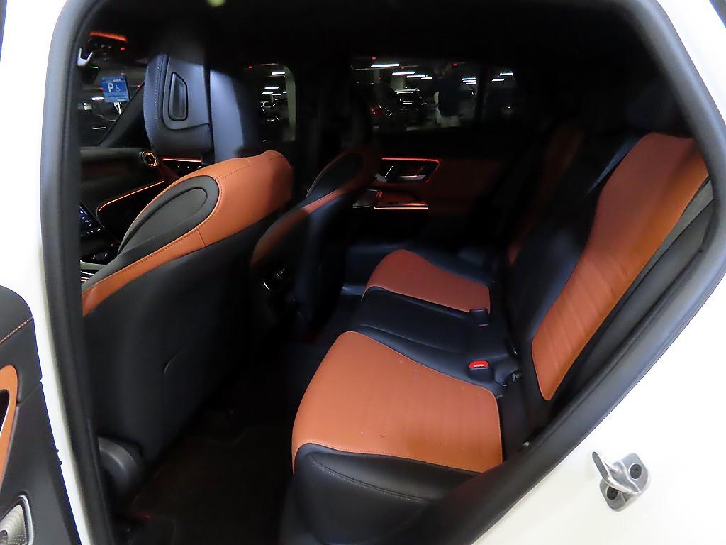 Mercedes Benz GLC Class - Vista 7