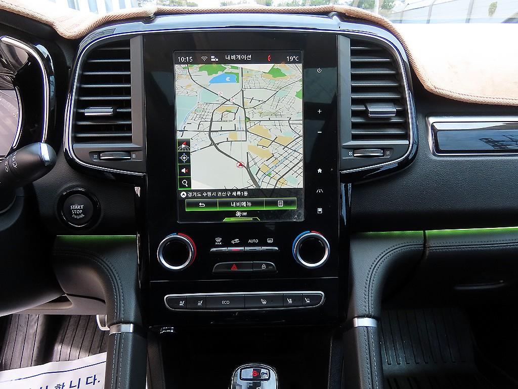 SAMSUNG QM6 - Vista 12