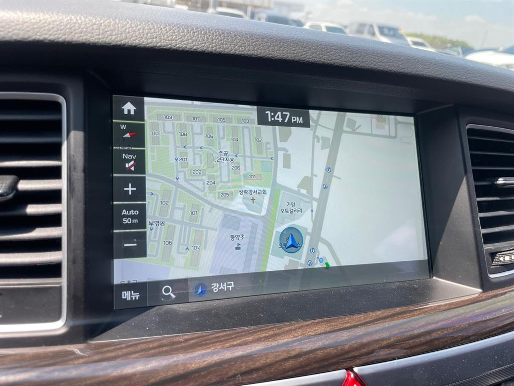 Genesis G80 - Vista 9