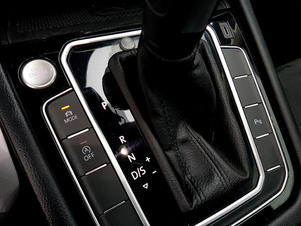 Volkswagen Passat 2022 Blanco - Importación desde Corea - HF Imports Iquique - Foto 15