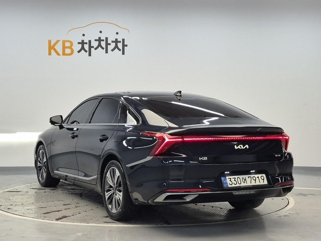 KIA K8 - Vista 2