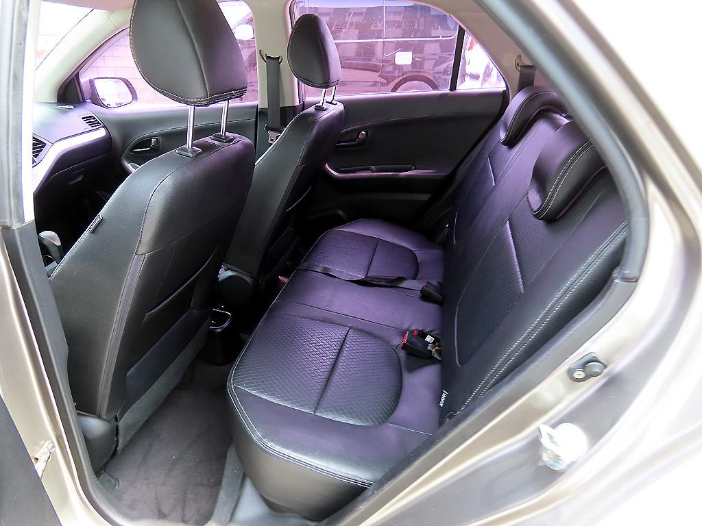 KIA Morning - Vista 6