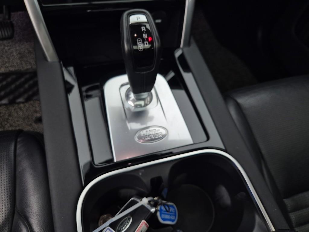 Land Rover Discovery Sports - Vista 8