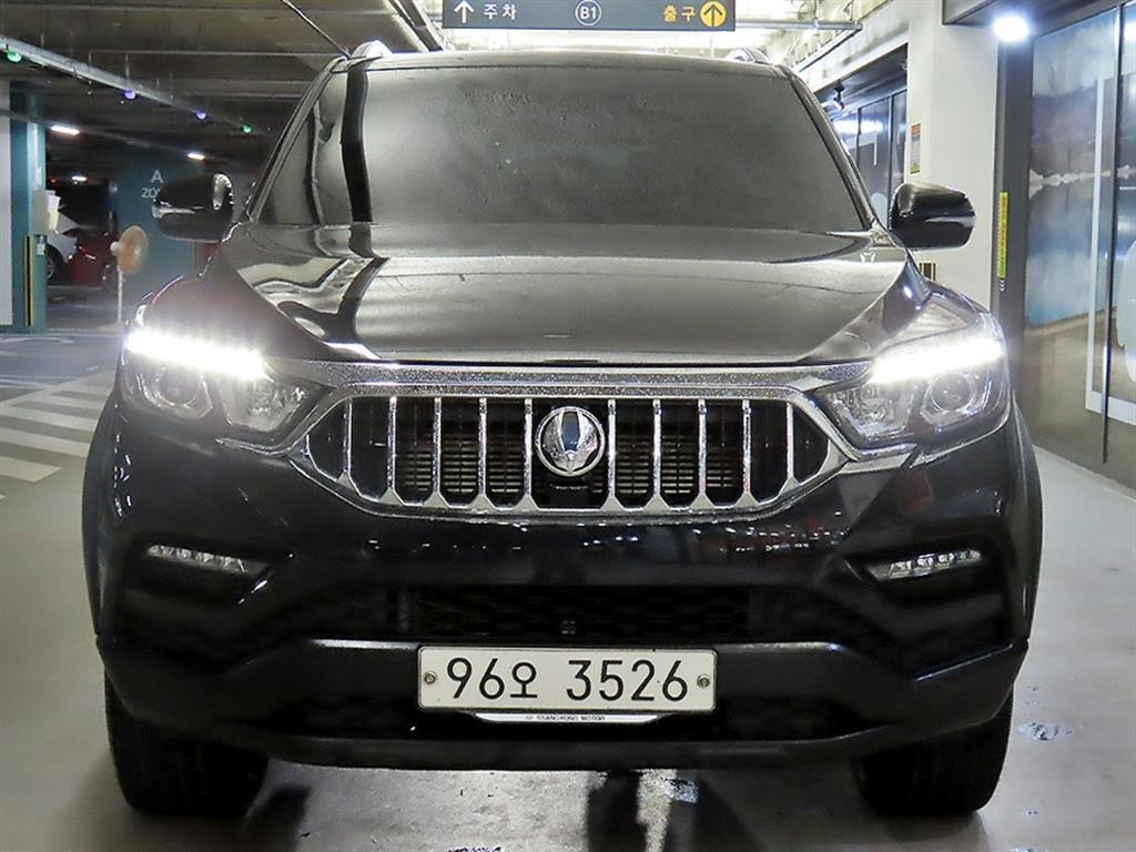 Ssangyong Rexton - Vista 2