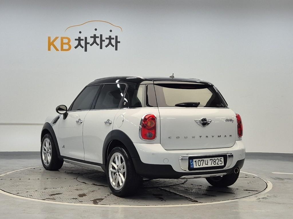 Mini Countryman - Vista 2