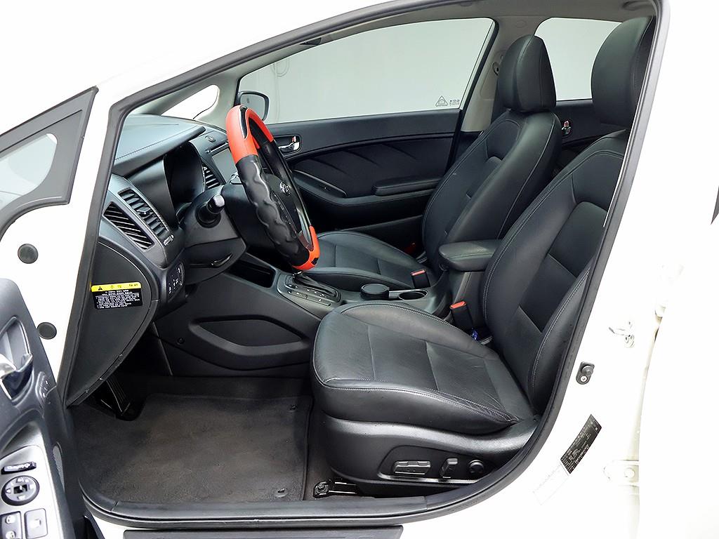 KIA K3 2014 Blanco - Importación desde Corea - HF Imports Iquique - Foto 11