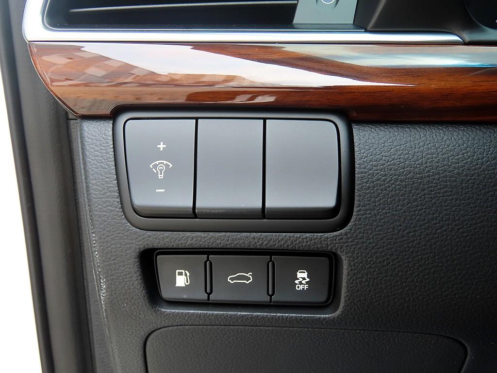 KIA K7 - Vista 12