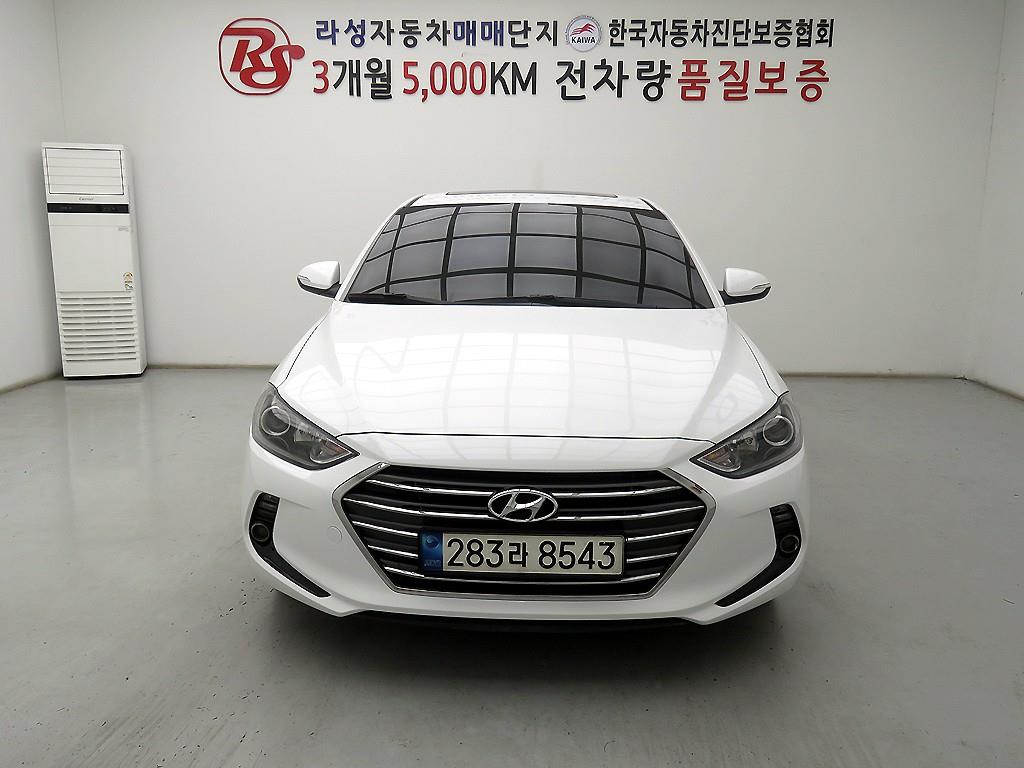 HYUNDAI Avante 2016 Blanco - Importación desde Corea - HF Imports Iquique - Foto 1