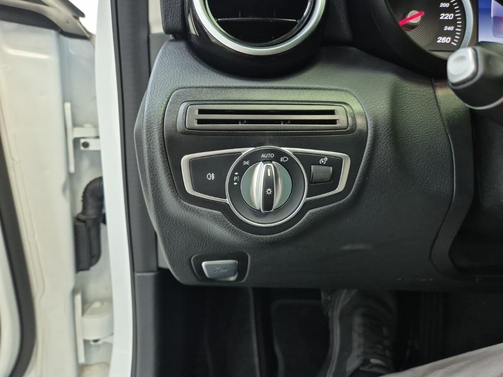 Mercedes Benz C Class - Vista 7