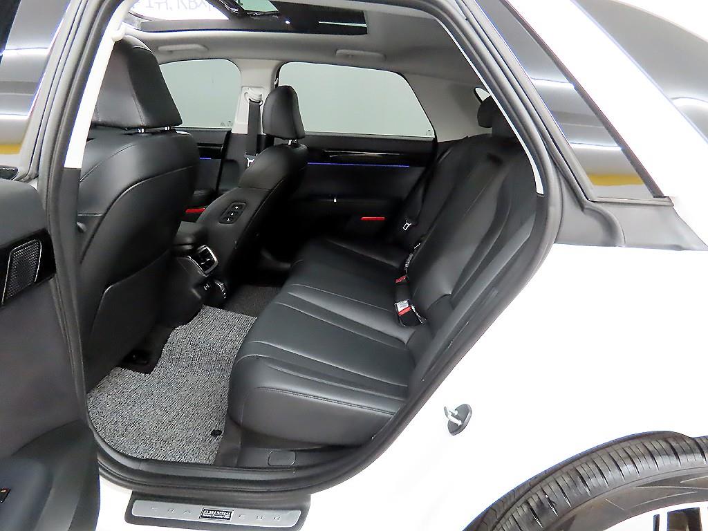 HYUNDAI Grandeur - Vista 6