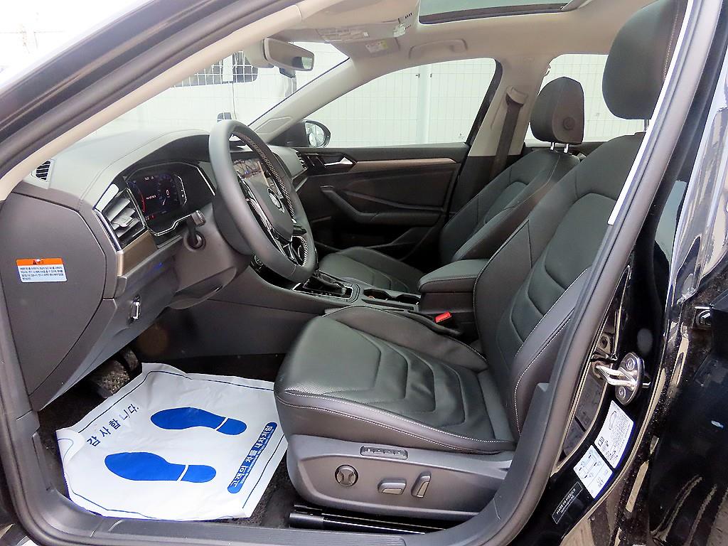 Volkswagen Jetta - Vista 5
