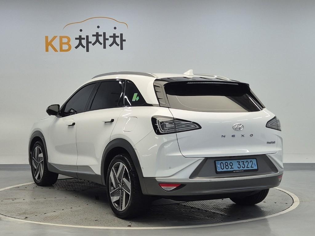 HYUNDAI Nexo - Vista 2