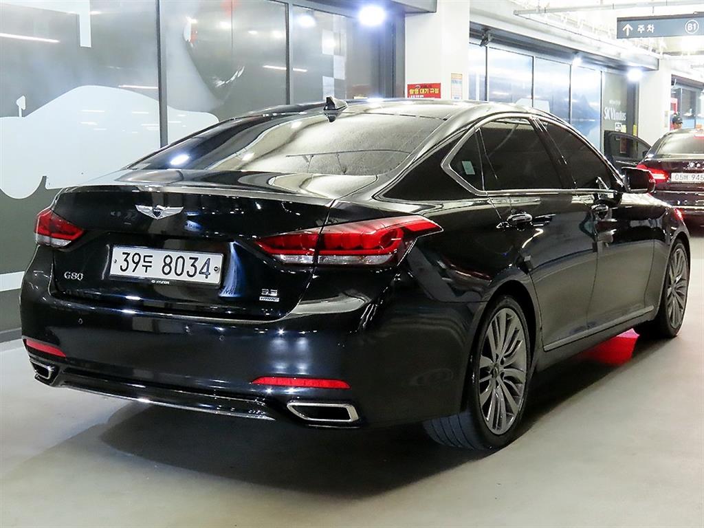 Genesis G80 - Vista 4