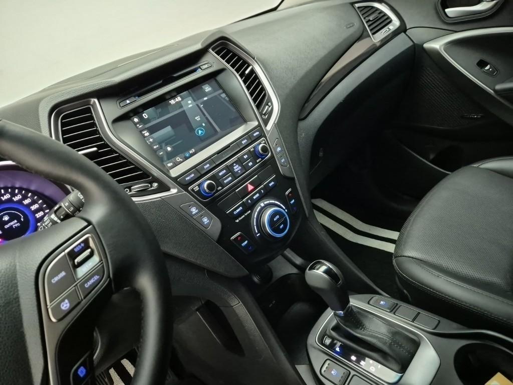 HYUNDAI Santa Fe - Vista 10