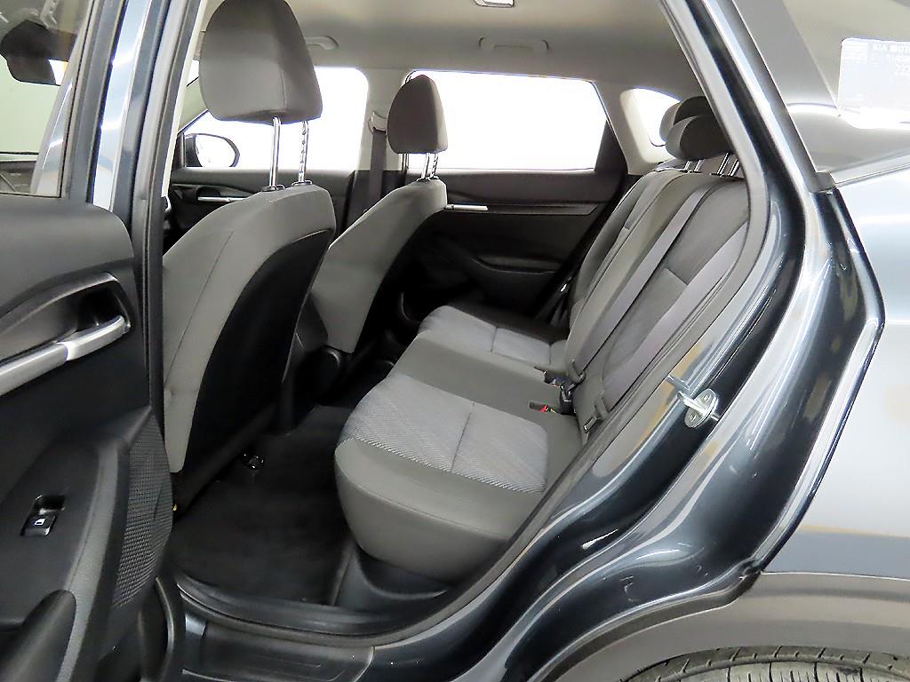 KIA Seltos - Vista 6