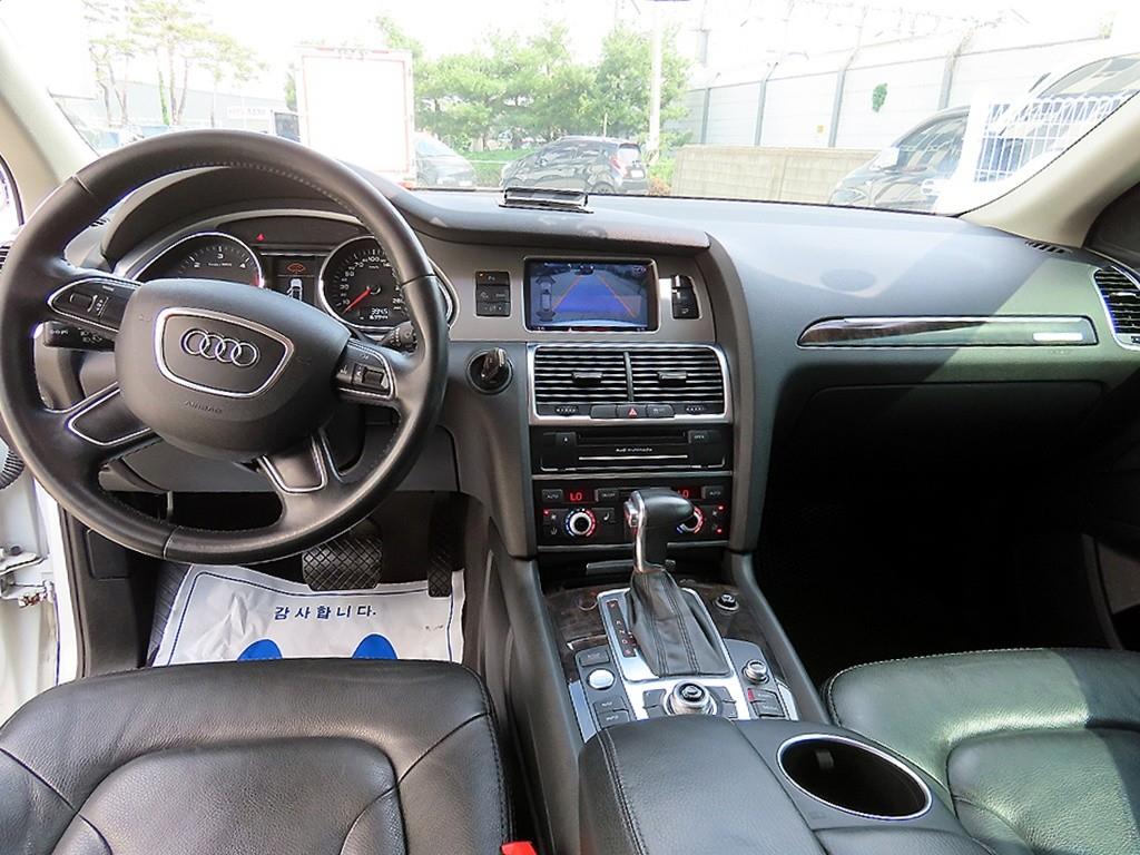 Audi Q7 - Vista 7