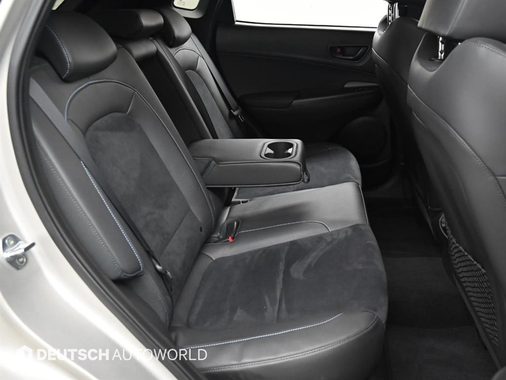 HYUNDAI Kona - Vista 12