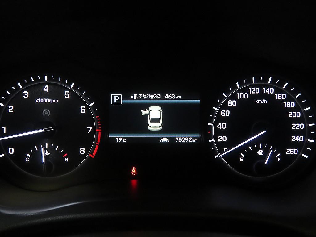 Genesis G80 - Vista 9