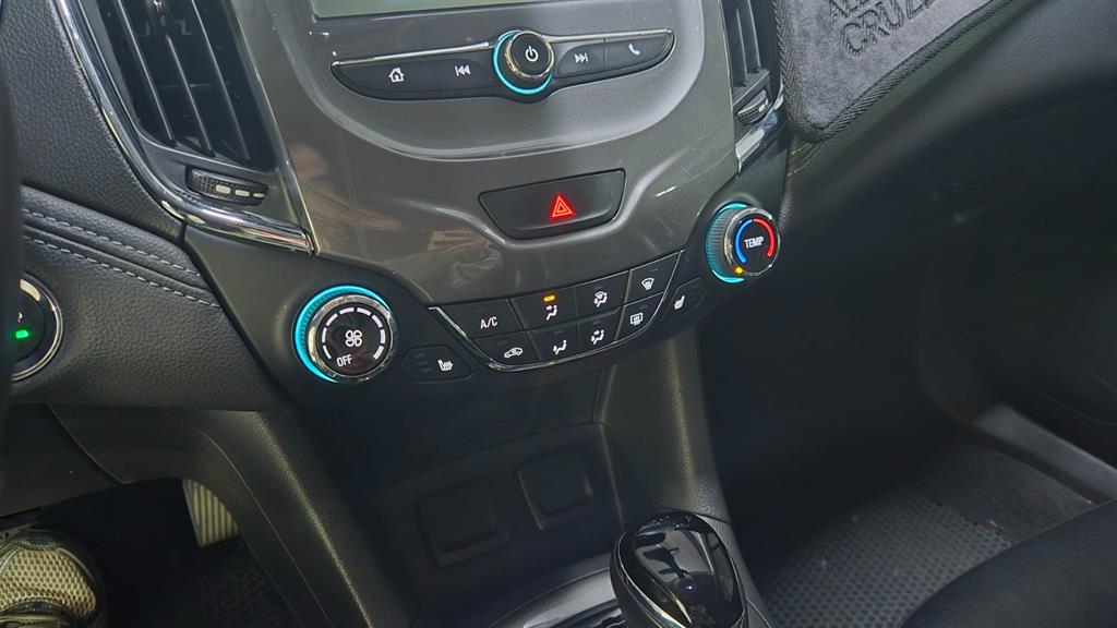 Chevrolet Cruise - Vista 9