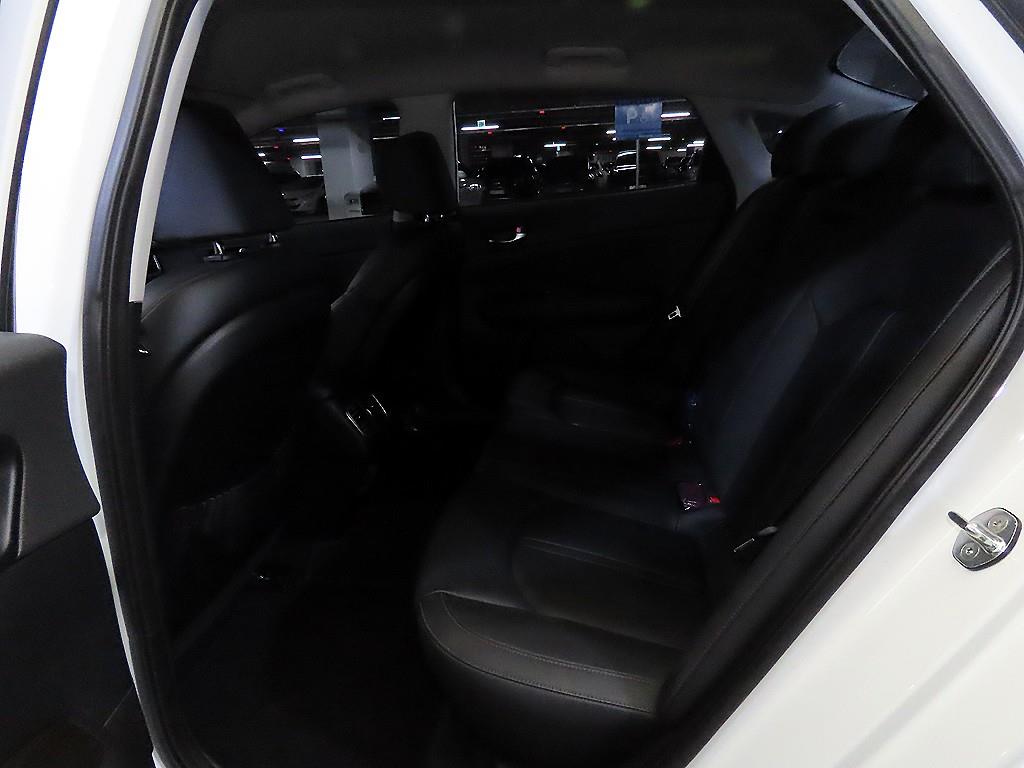 KIA K5 - Vista 7