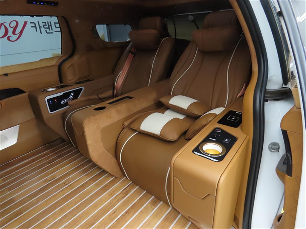 KIA Carnival - Vista 7