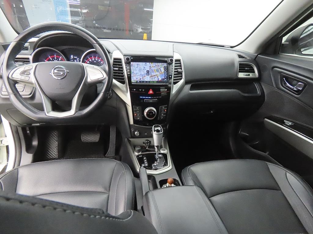 Ssangyong Tivoli - Vista 7