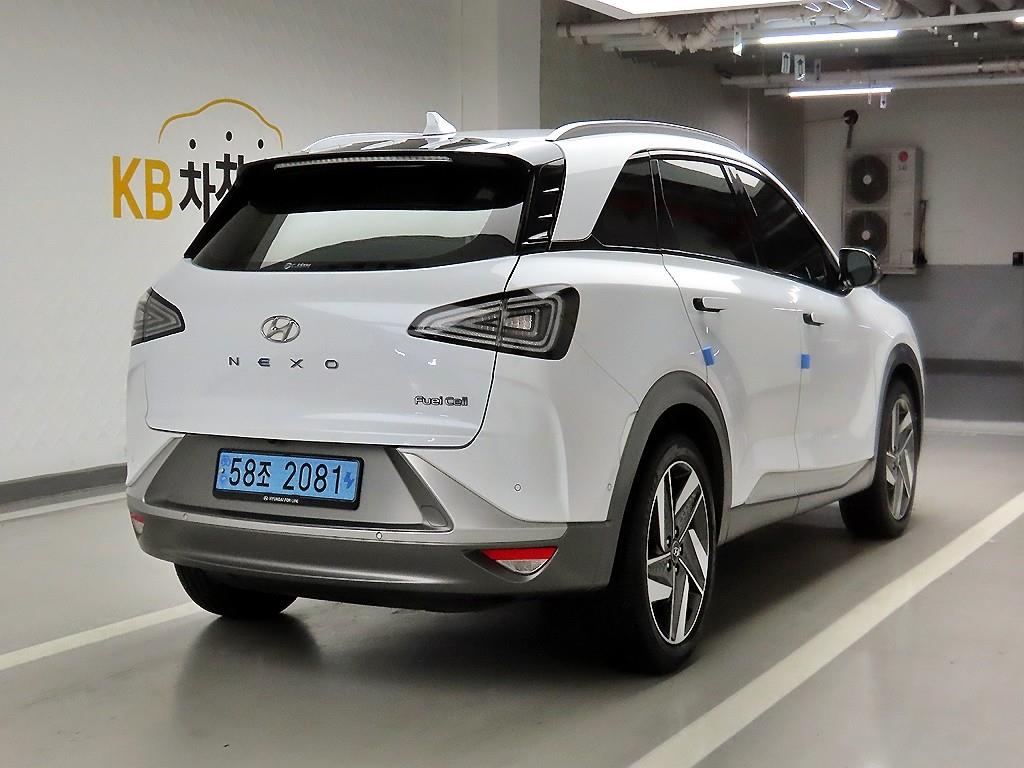 HYUNDAI Nexo - Vista 4