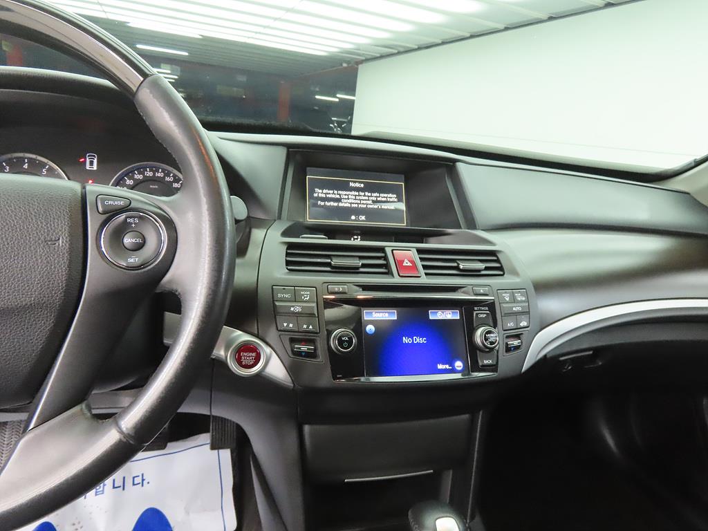Honda Cross Tour - Vista 10