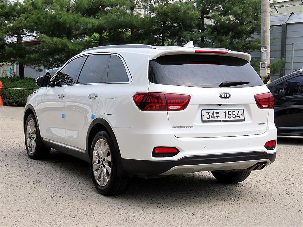 KIA Sorento - Vista 3