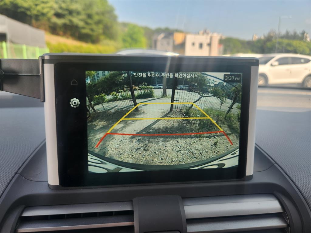 HYUNDAI Casper - Vista 6