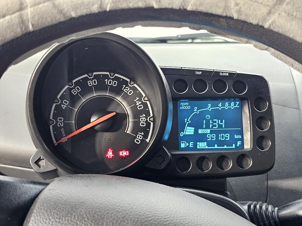 Chevrolet Spark - Vista 7