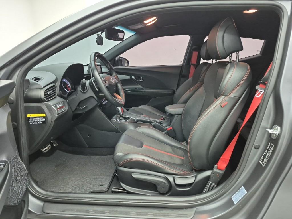 HYUNDAI Veloster - Vista 11