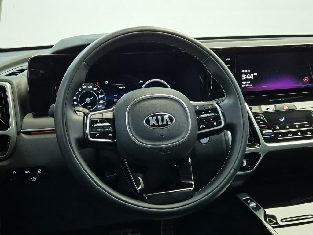 KIA Sorento - Vista 9
