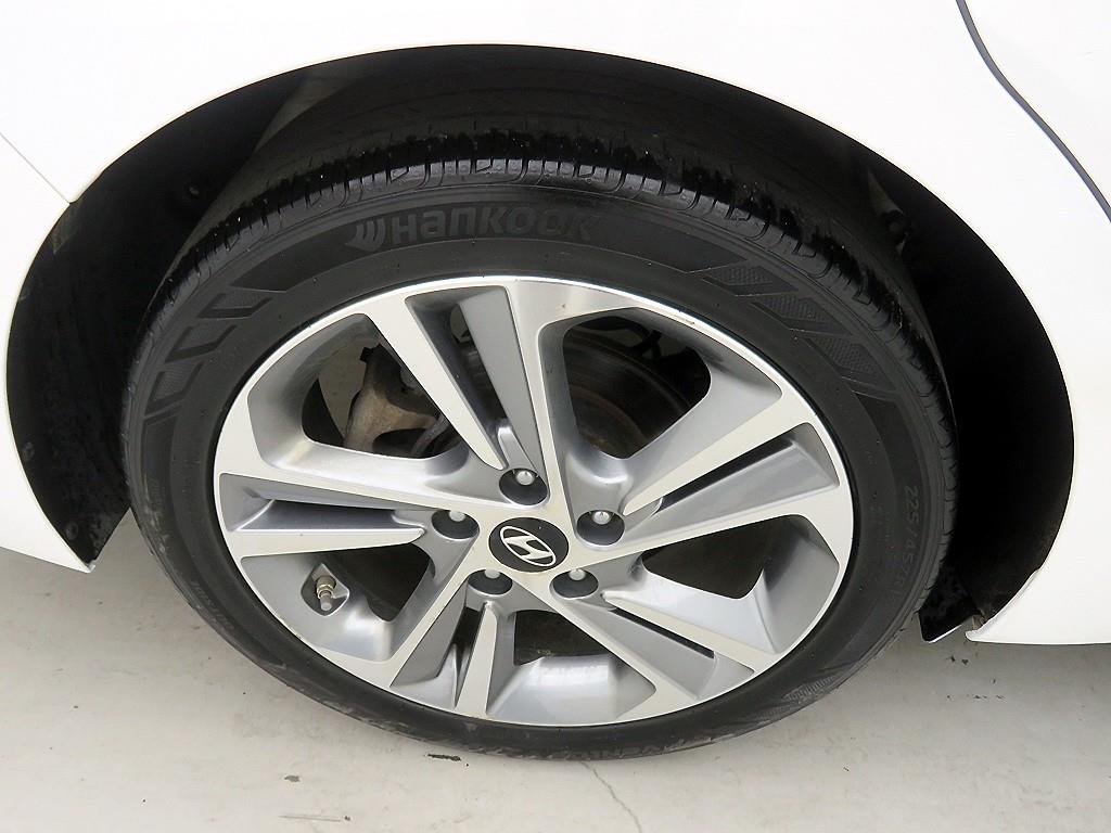 HYUNDAI Avante 2016 Blanco - Importación desde Corea - HF Imports Iquique - Foto 20