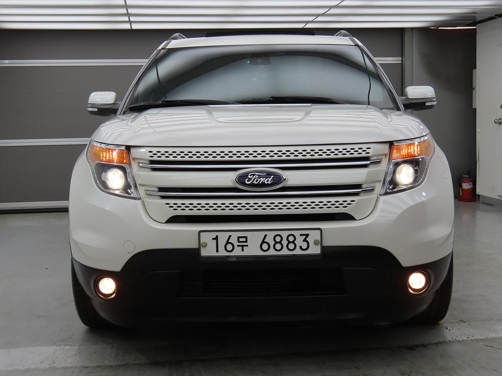 Ford Explorer - Vista 2