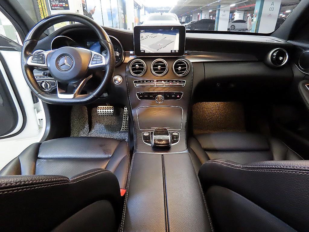 Mercedes Benz C Class - Vista 10