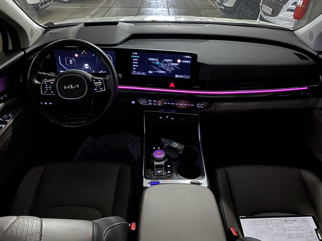 KIA Carnival - Vista 6