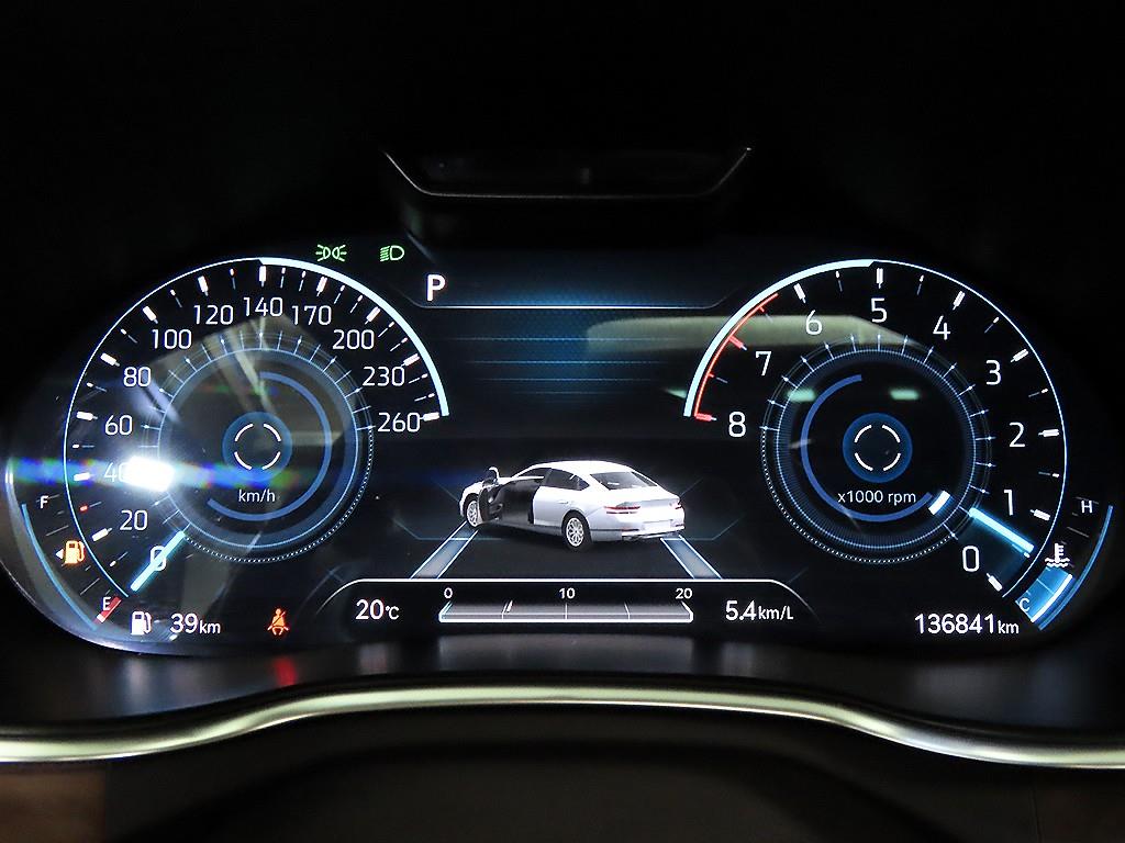 Genesis G80 - Vista 9