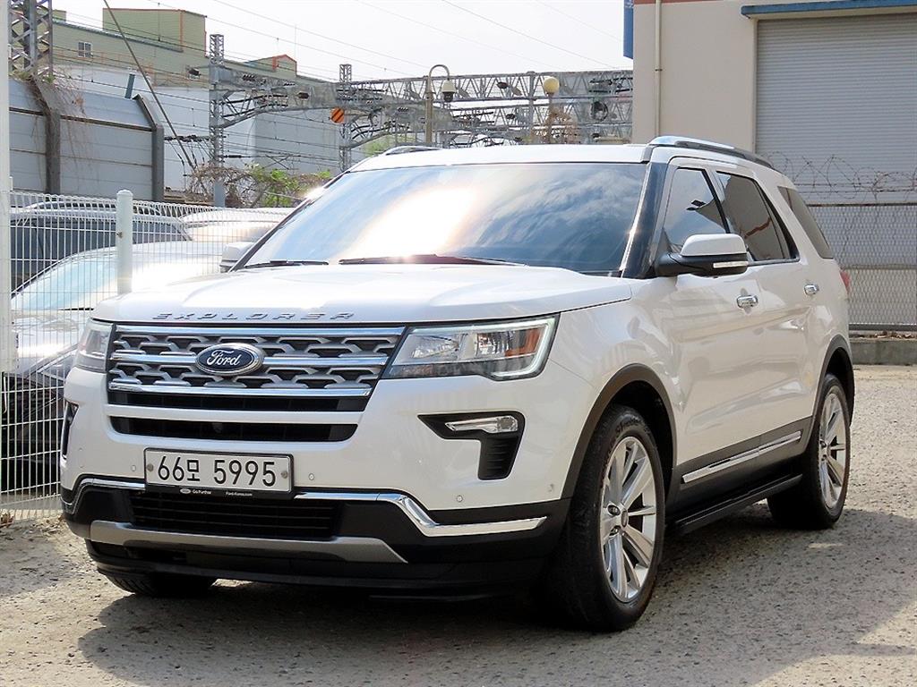 Ford Explorer - Vista 2