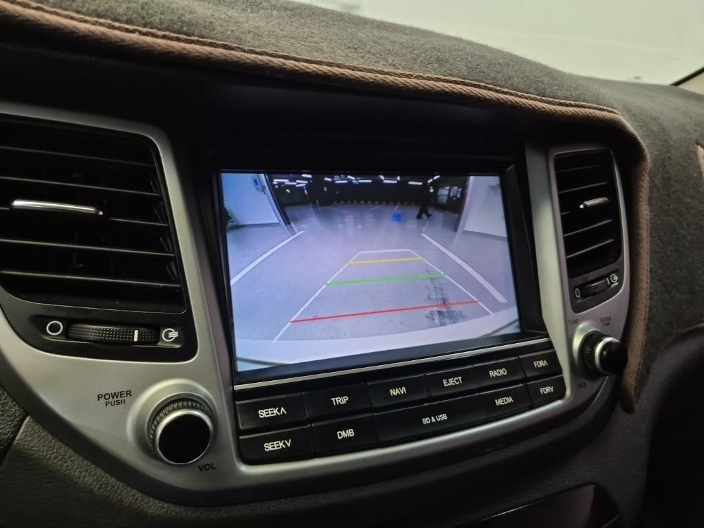 HYUNDAI Tucson 2017 Blanco - Importación desde Corea - HF Imports Iquique - Foto 13