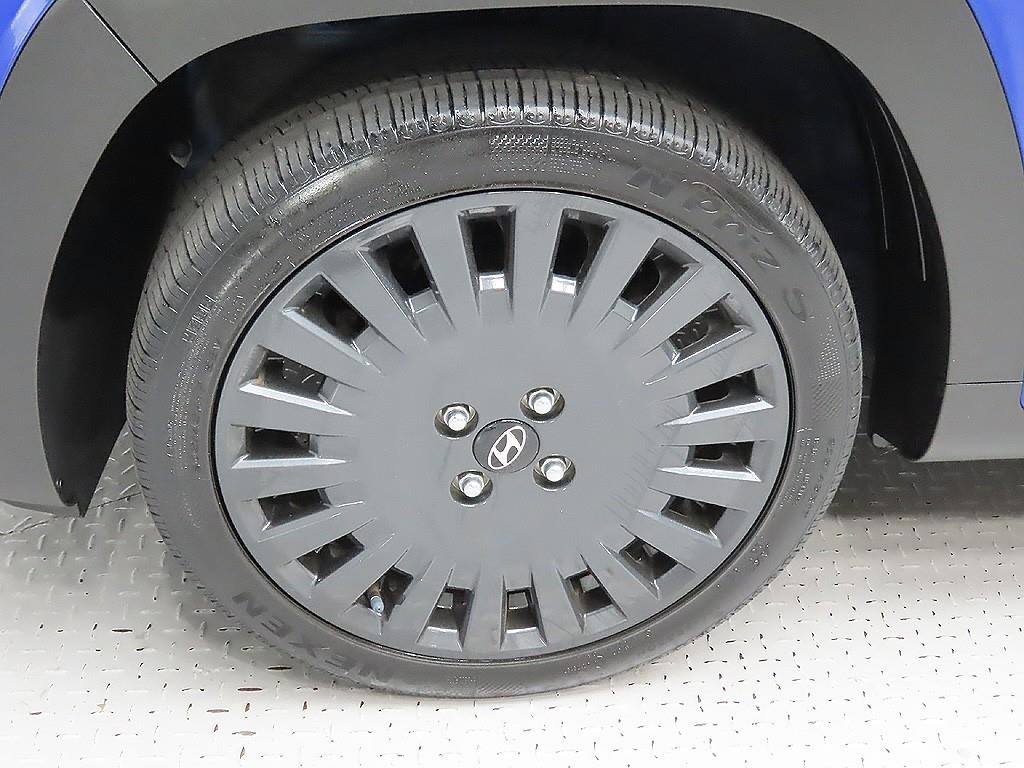 HYUNDAI Casper - Vista 9