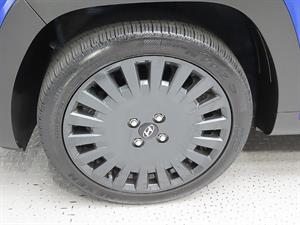 HYUNDAI Casper - Vista 10
