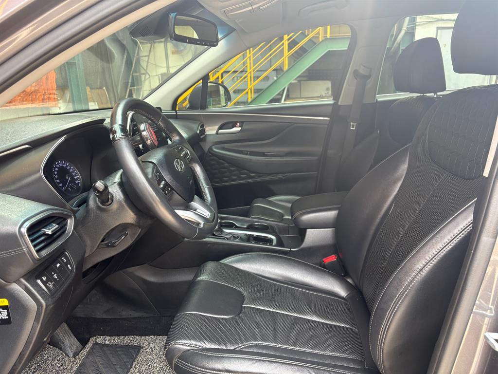 HYUNDAI Santa Fe - Vista 10
