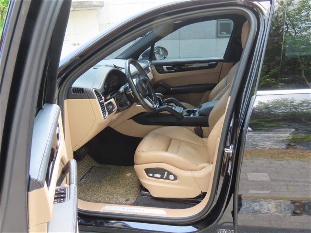 Porsche Cayenne 2020 Negro - Importación desde Corea - HF Imports Iquique - Foto 12